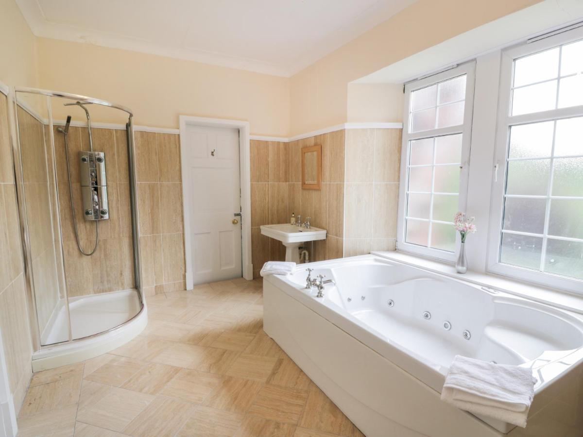 Apartamento Auchentroig House Stirling Exterior foto